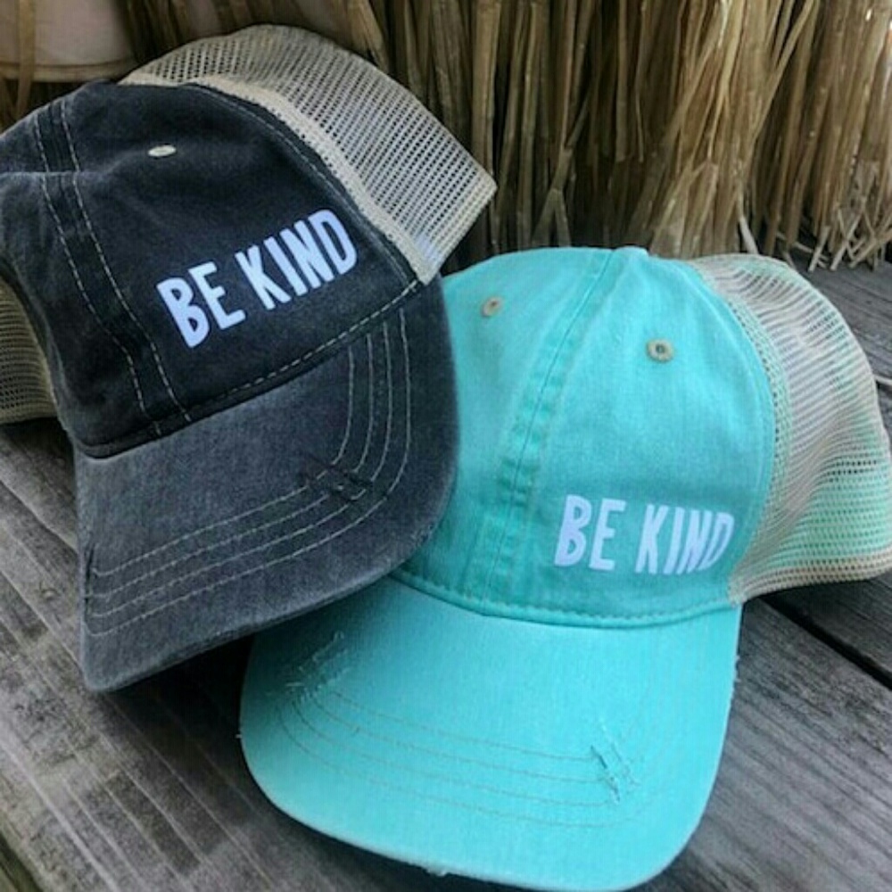 Be Kind hat